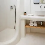 Zas *