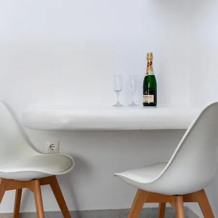 Zas Studios Apartment *