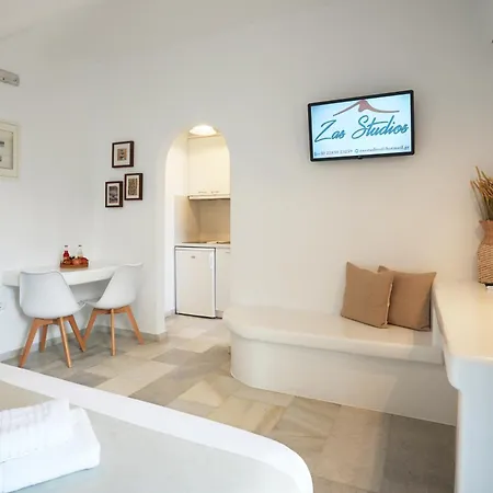 Zas Studios Apartment *